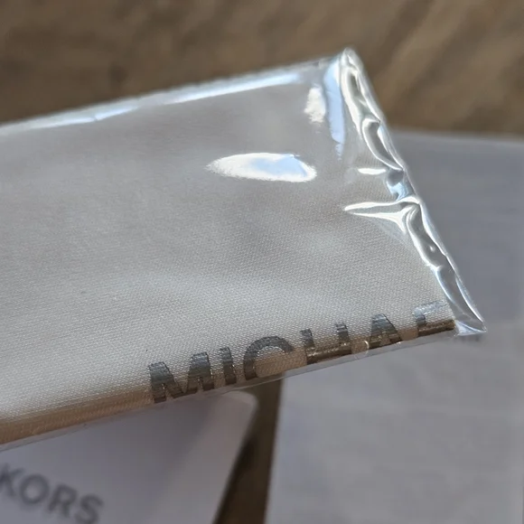 Michael Kors Tortoise Shell Sunglasses - Picture 7 of 11